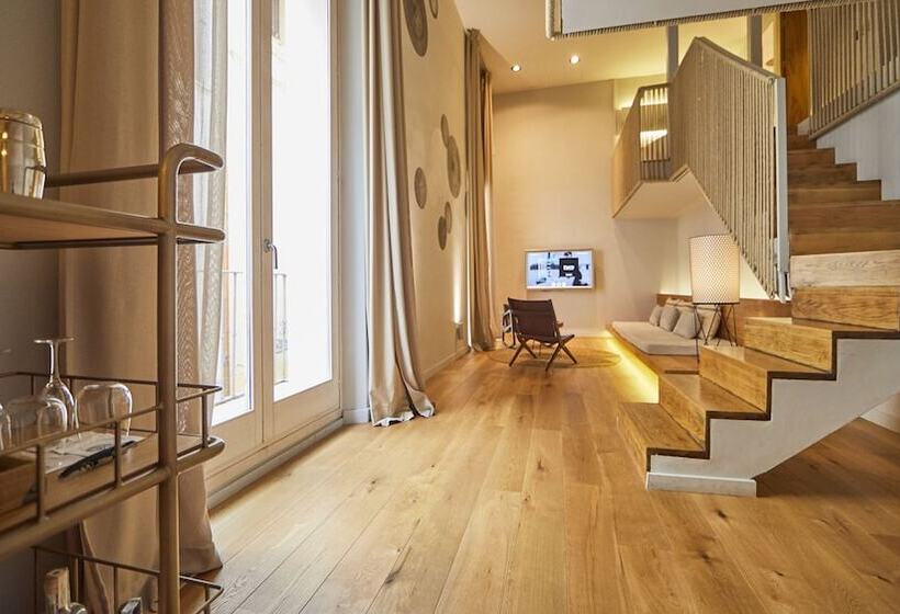 Люкс, Puro Hotel Oasis Urbano