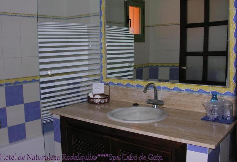 Полулюкс, De Naturaleza Rodalquilar & Spa Cabo De Gata