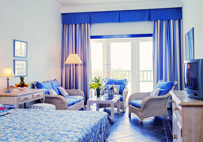 Полулюкс, Seaside Los Jameos