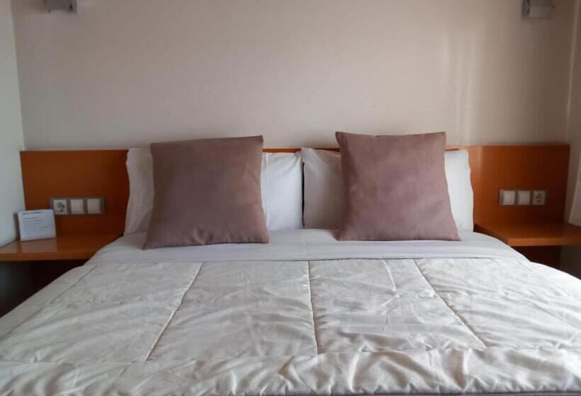 חדר סטנדרט, Viaurelia