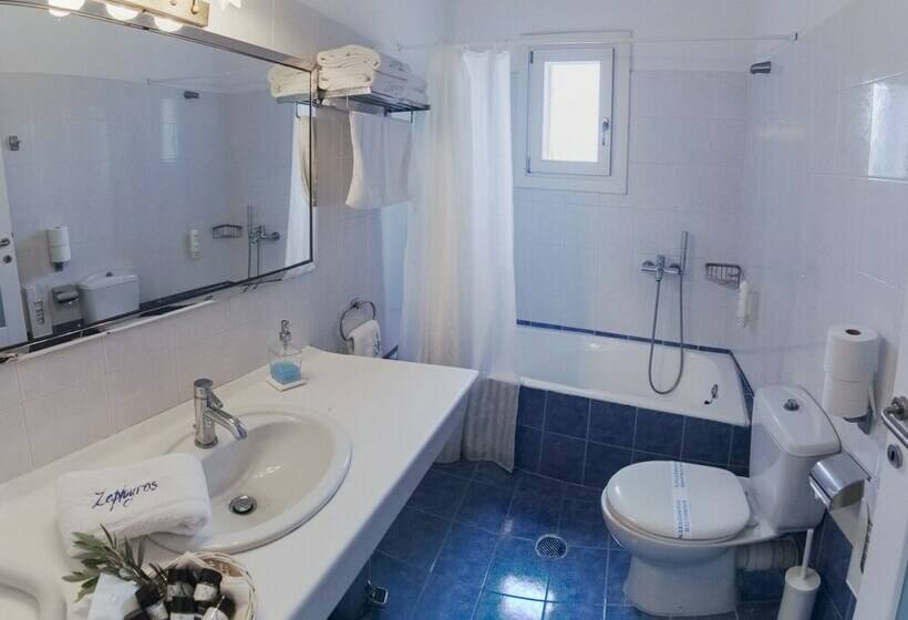 수피리어 룸, Zephyros