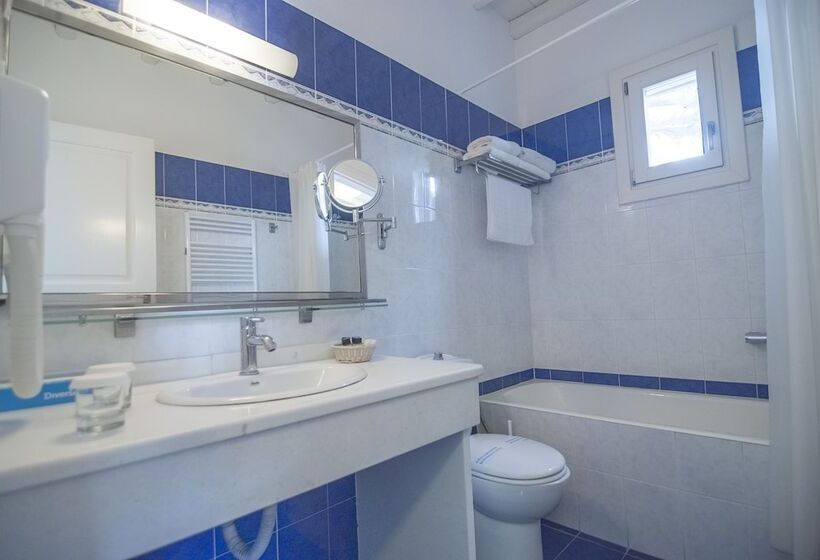 침실 2개 아파트, Zephyros