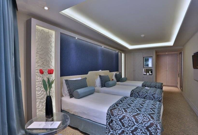 اتاق استاندارد سه نفره, Zurich Istanbul Old City