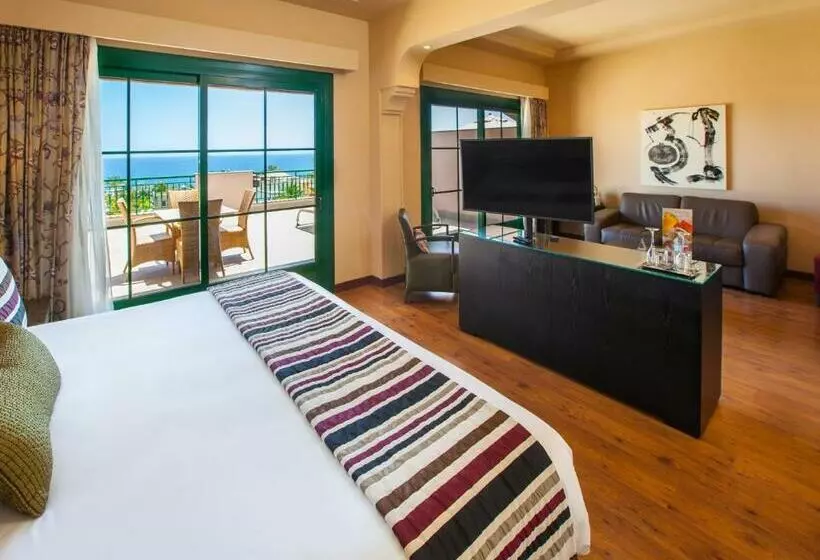 اتاق لوکس با چشم‌انداز دریا, Lopesan Villa del Conde Resort & Thalasso