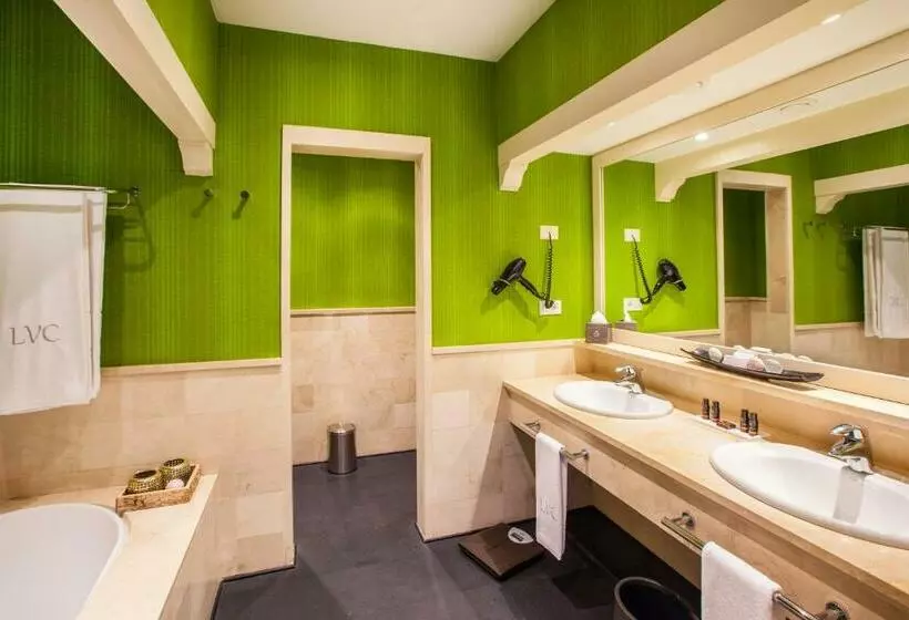 اتاق لوکس با چشم‌انداز دریا, Lopesan Villa del Conde Resort & Thalasso
