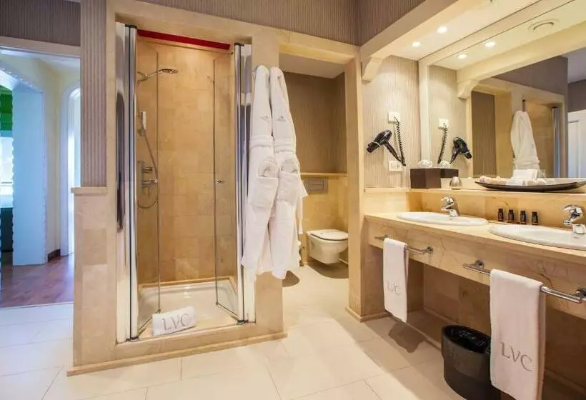 سوئیت سینیور, Lopesan Villa del Conde Resort & Thalasso
