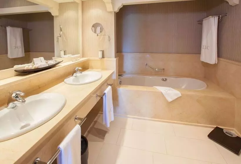 سوییت جونیور, Lopesan Villa del Conde Resort & Thalasso