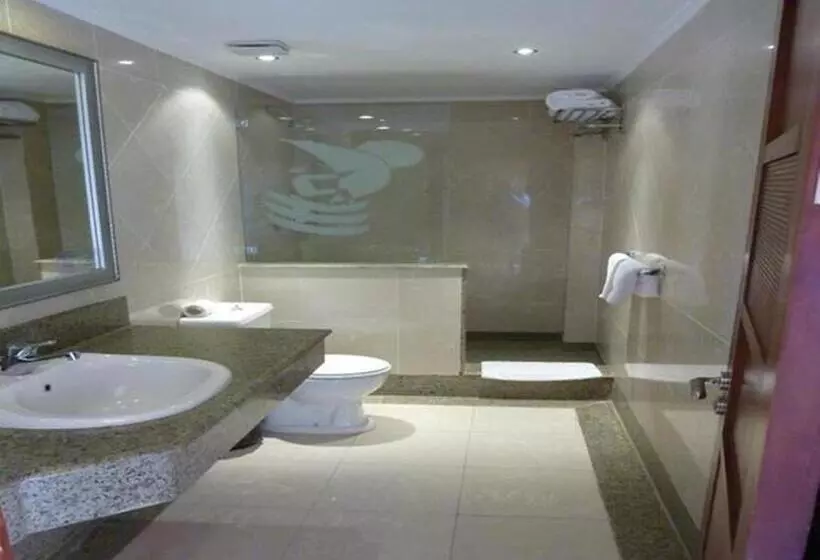 اتاق اجرایی, Vai By Romance Hotel & Aqua Park
