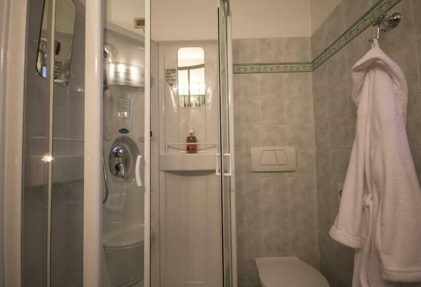 חדר דלוקס עם נוף להרים, Alpi