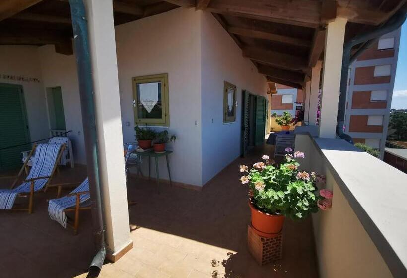 带1个卧室的顶楼公寓, Casamare