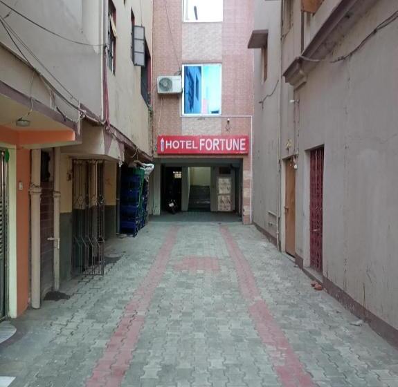 Quarto Estandar, Fortune