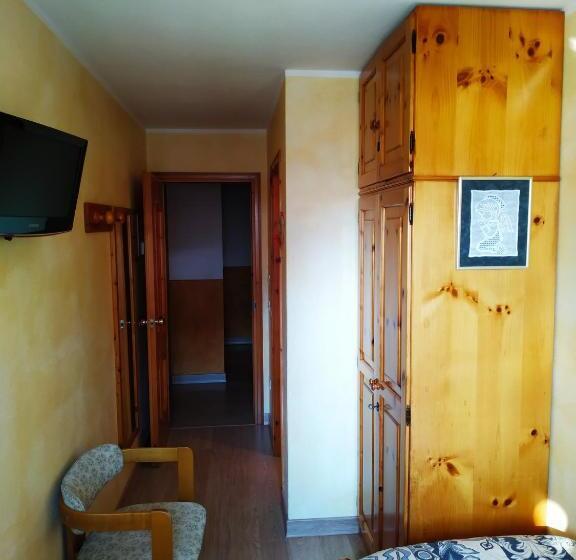 スタンダードシングルルーム, Silene Parking And Garage