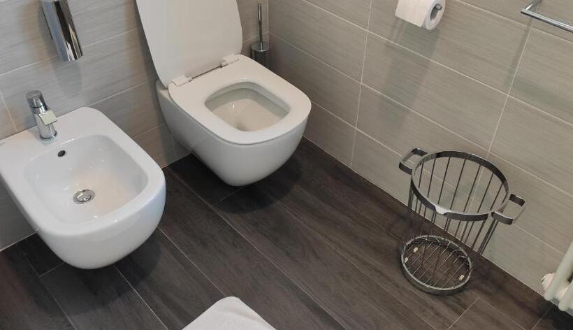 Номер Стандарт Вид на Сад, Amata Valgre Affittacamere, Comfort E Pulizia Eccezionali!!