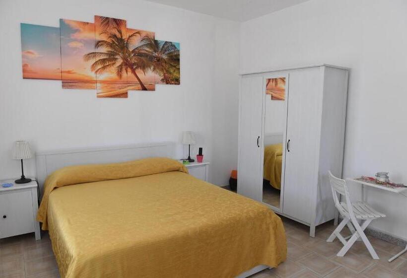 חדר סטנדרט טריפל חדר רחצה חיצוני, B&b Il Canto Del Mare