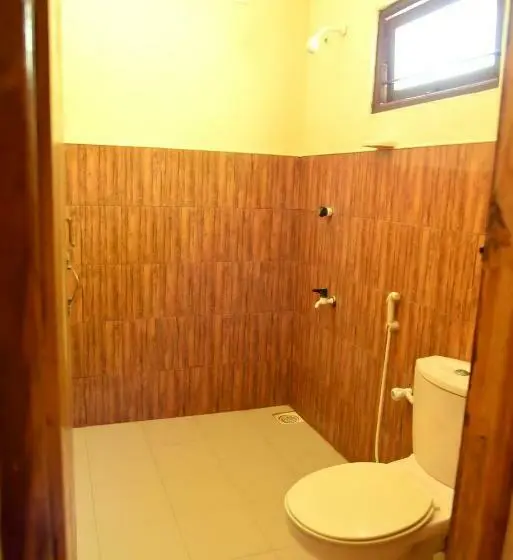 スタンダードトリプルルーム, Naaval Beach Villa & Rooms