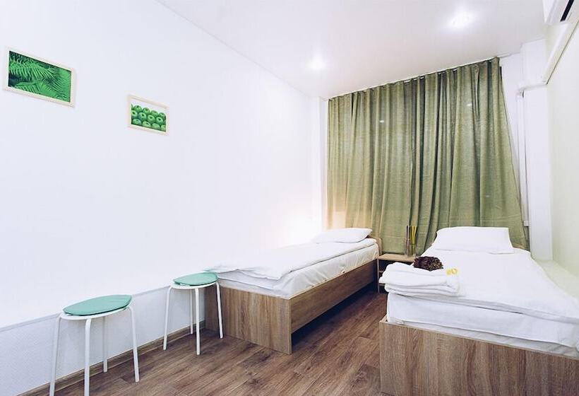 Номер Стандарт, Peshkov