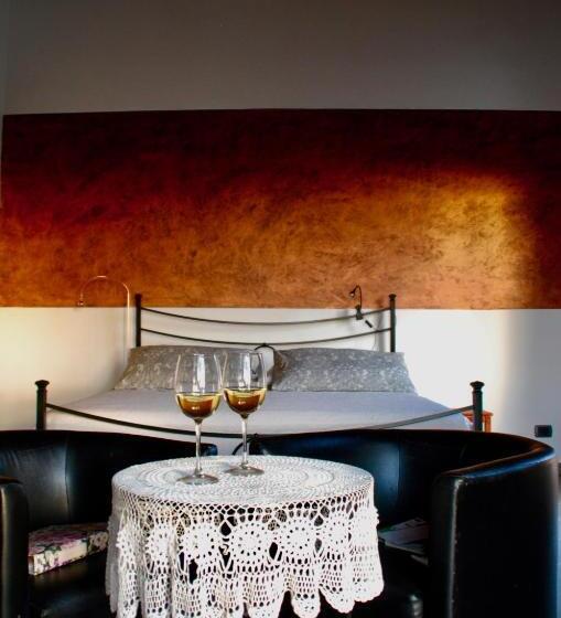 סוויטת ג'וניור נוף לגינה, B&b A Casa Di Silvia