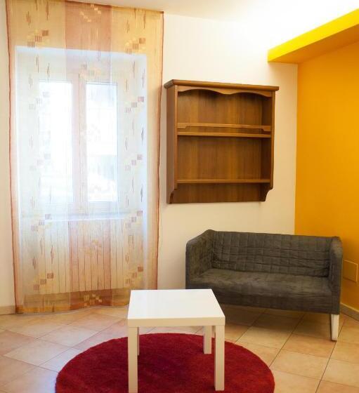 Трехместный Номер Стандарт с Балконом, B&b Casa Tua