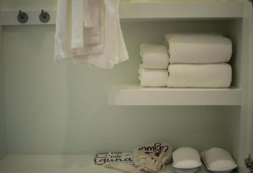 デラックスルーム, Greenville Laguna