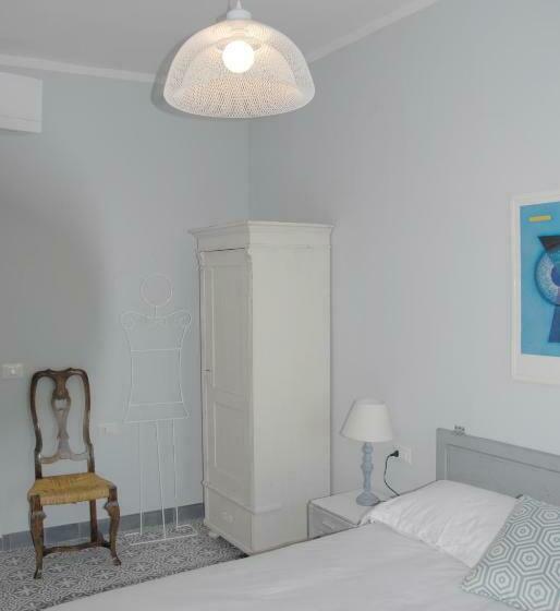 غرفة قياسية, La Nipitella