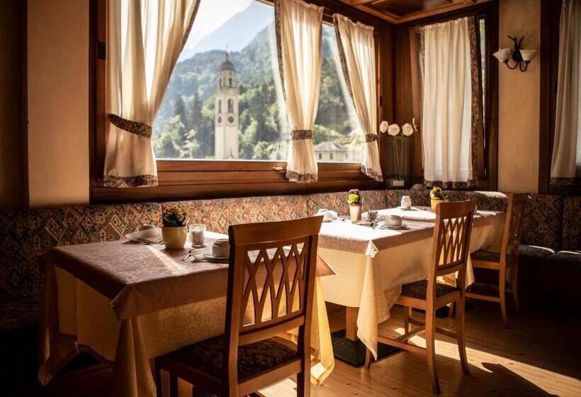 اتاق استاندارد سه نفره, Piuro