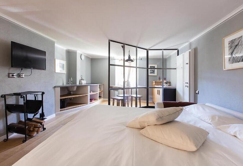 استودیوی استاندارد, Piuro