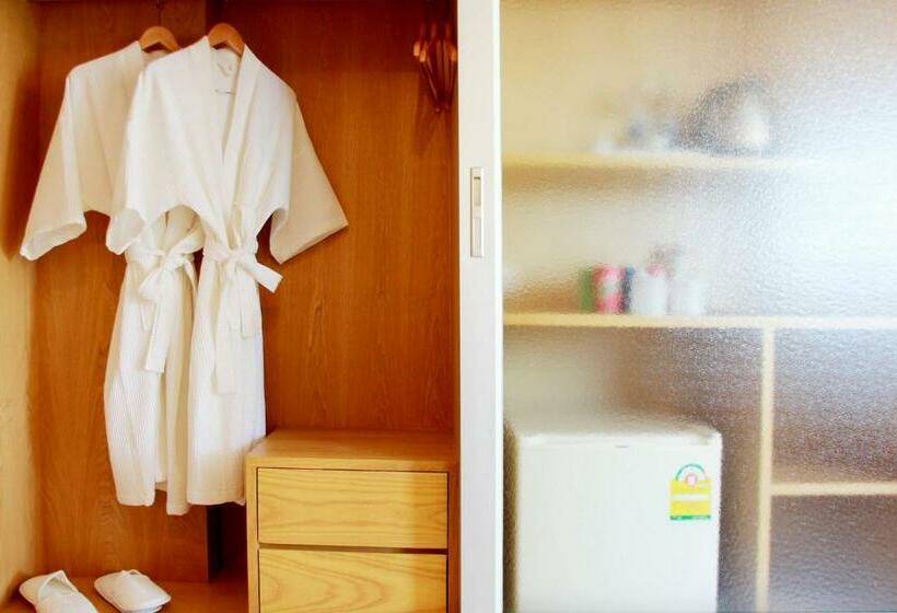 Deluxe-huone Parveke, That Phanom River View