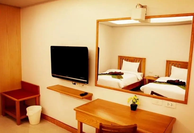 Quarto superior, That Phanom River View