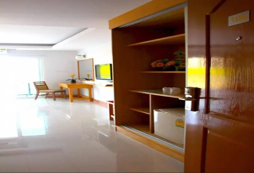 Quarto superior, That Phanom River View