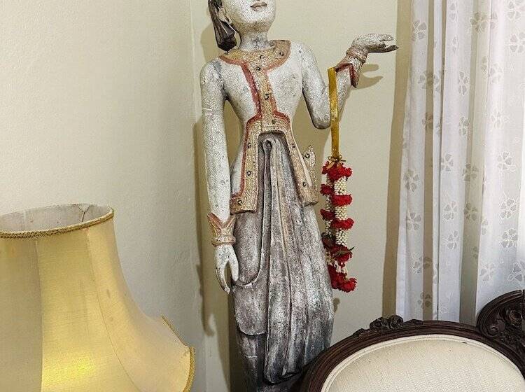 スーペリアールーム, Mairood Resort