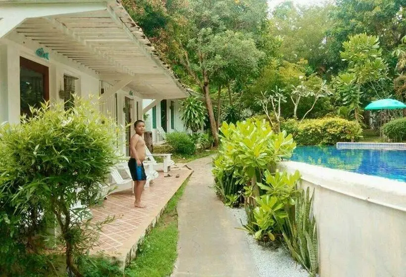 ファミリールーム, Baanmontra Beach Resort Bankrut