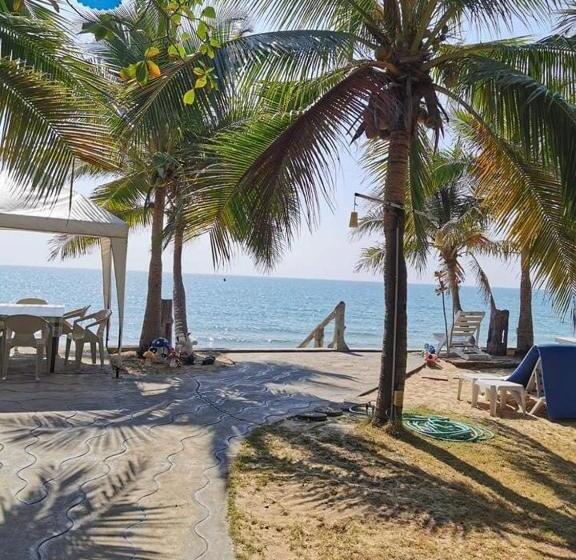 Вилла 1 Спальня, Baanmontra Beach Resort   Bankrut