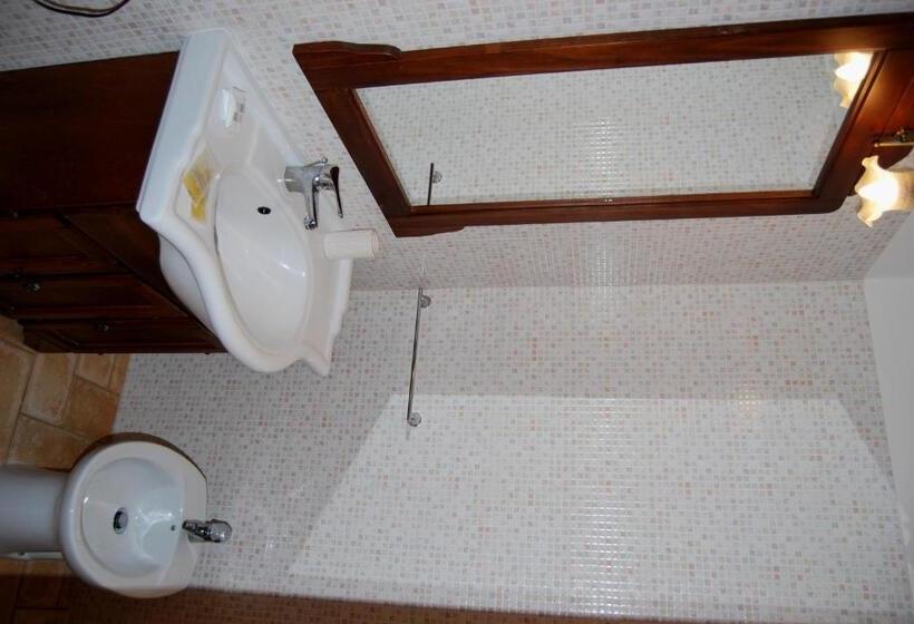 غرفة قياسية, Le Terre Di Bac