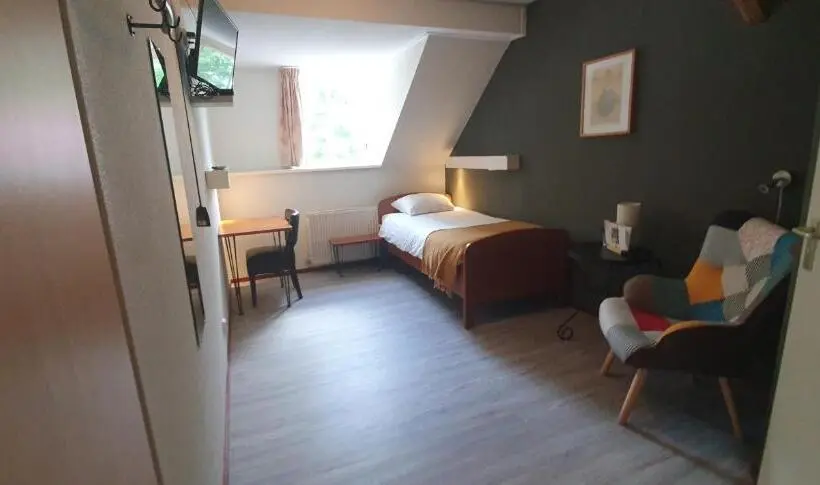 スタンダードシングルルーム, B&b Hotel De Vrije Vogel