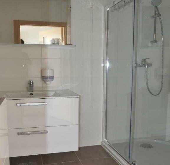 Номер Стандарт Индивидуальный, Lika Jug