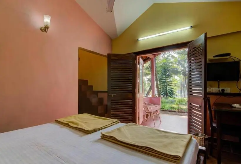 デラックスの４人部屋, Shantai By The Lake