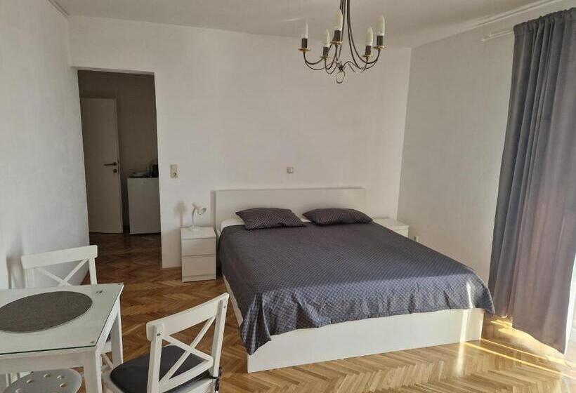 Четырехместный Номер Стандарт Вид на Море, Guest House Lidus