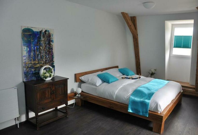 חדר סטנדרט, Le Relais Du Château Monney