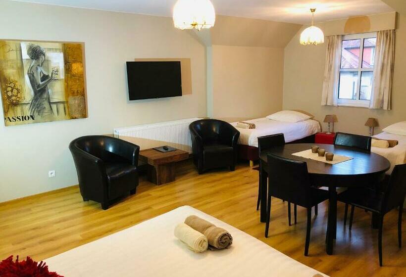 Четырехместный Номер Стандарт, B&b Latemberg