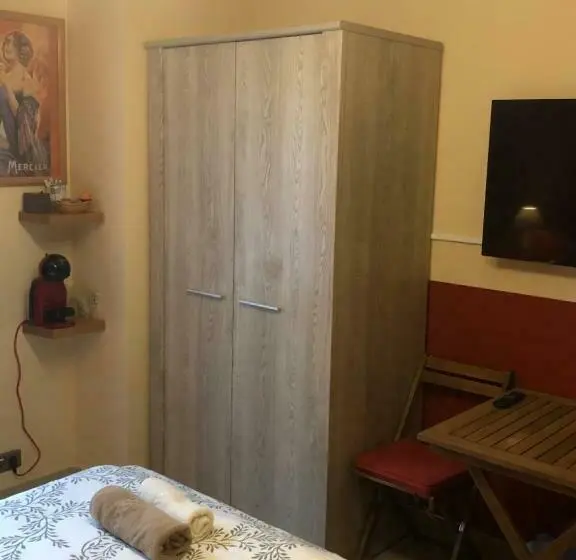 ベーシックルーム, B&b Latemberg