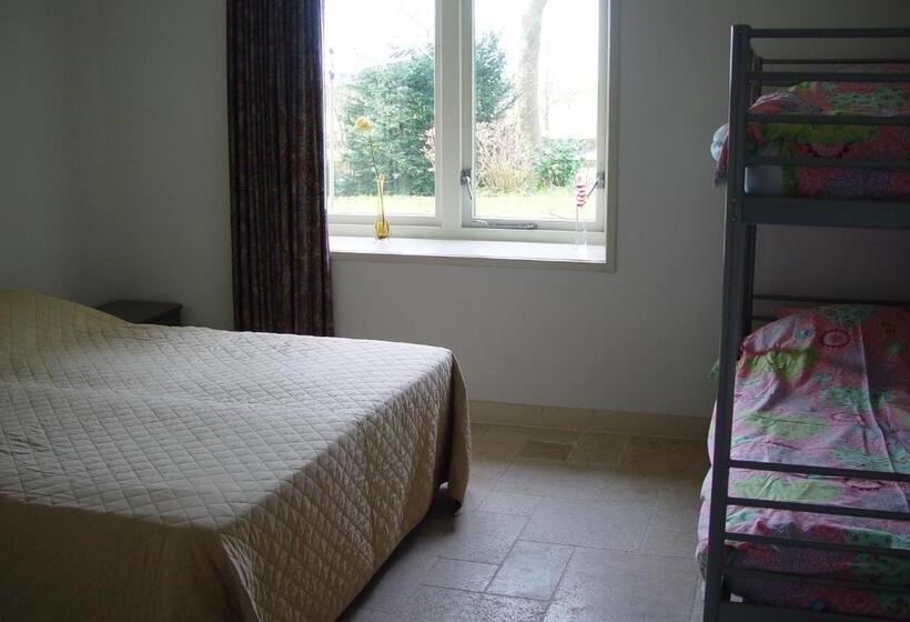 דירת שלושה חדרים, Piaam State