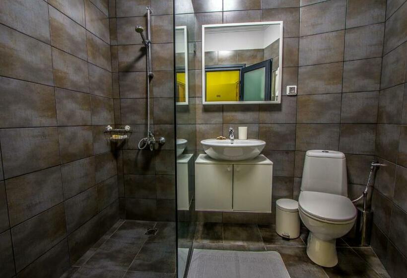 חדר סטנדרט עם מרפסת, Family Hotel Friends Villa