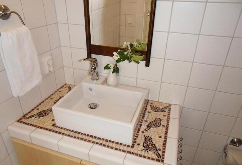 غرفة قياسية مزوَّدة بتراس, Mellby ör Inn