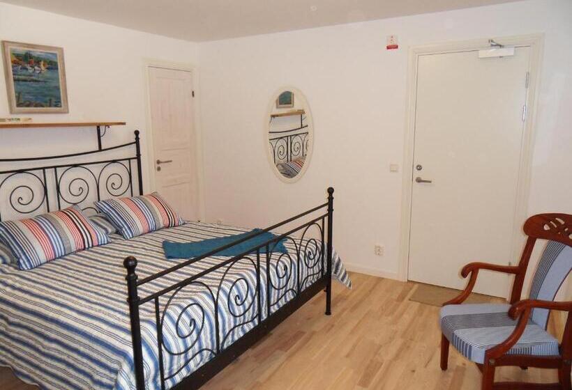 غرفة قياسية مزوَّدة بتراس, Mellby ör Inn