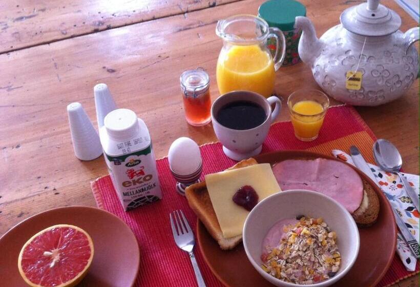 غرفة قياسية مزوَّدة بتراس, Mellby ör Inn