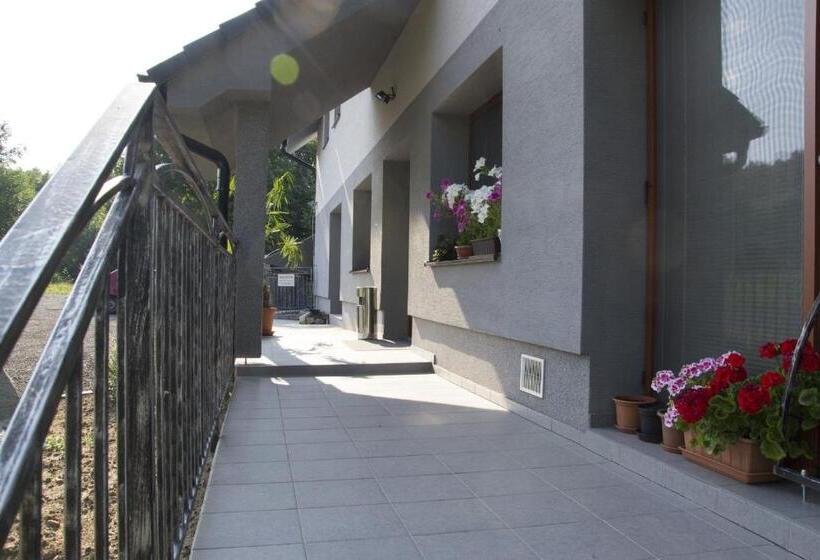 スタンダードトリプルルーム, Penzión Trio