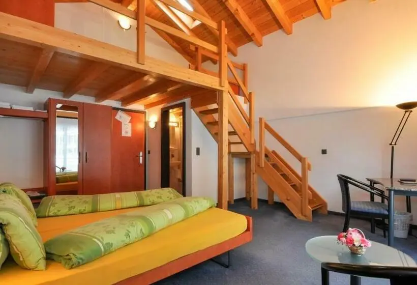 Chambre Standard, Restaurant Ackersand