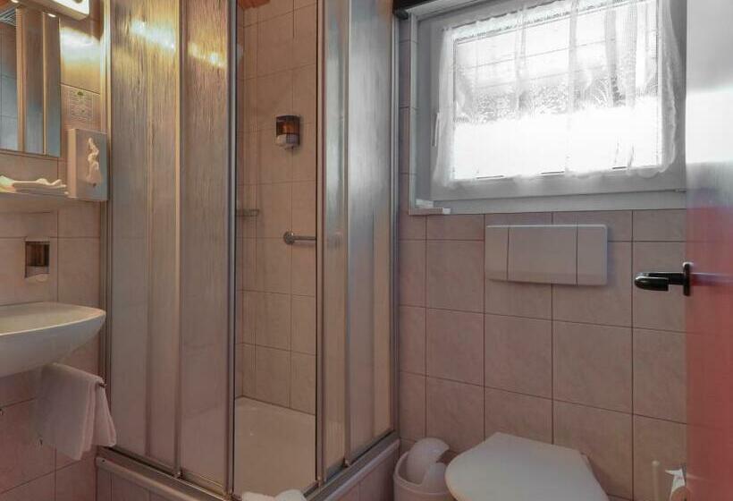 חדר סטנדרט, Restaurant Ackersand