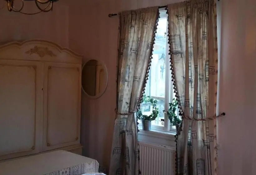バス共有のスタンダードルーム, älgbergets Bed & Breakfast