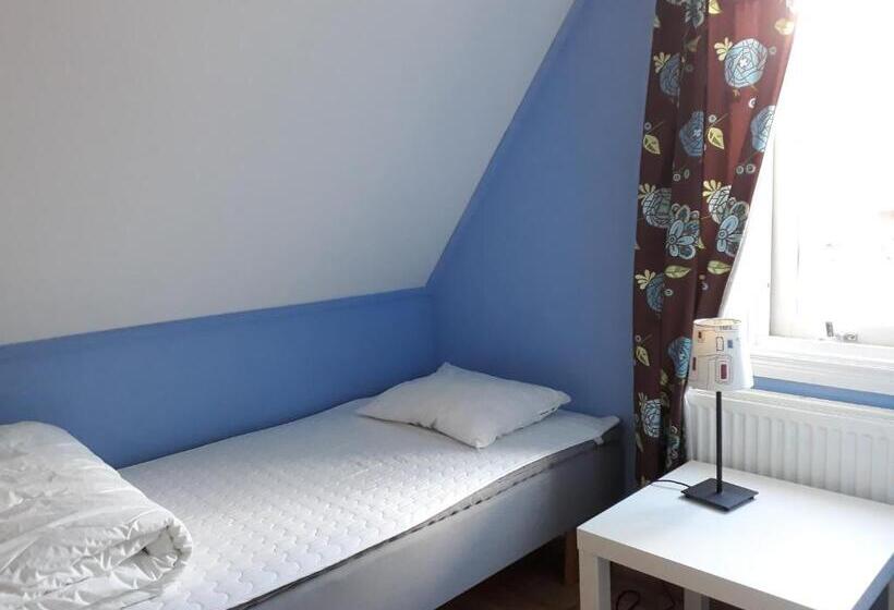 غرفة قياسية رباعية حمام مشترك, älgbergets Bed & Breakfast